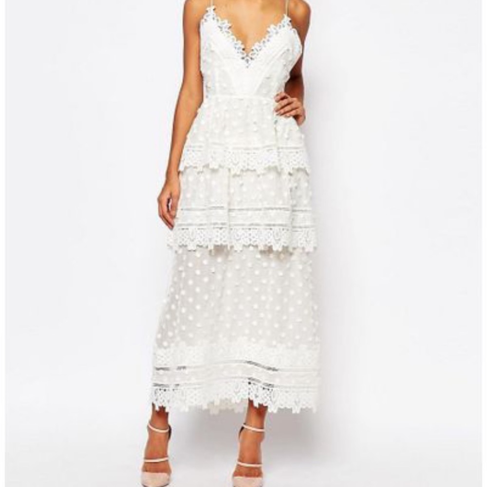 NWT rare and simply stunning Self Portrait dress, size 8
